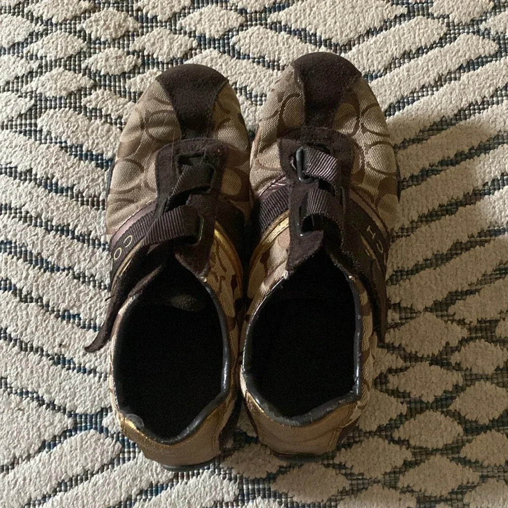 Coach Jenney Sneaker